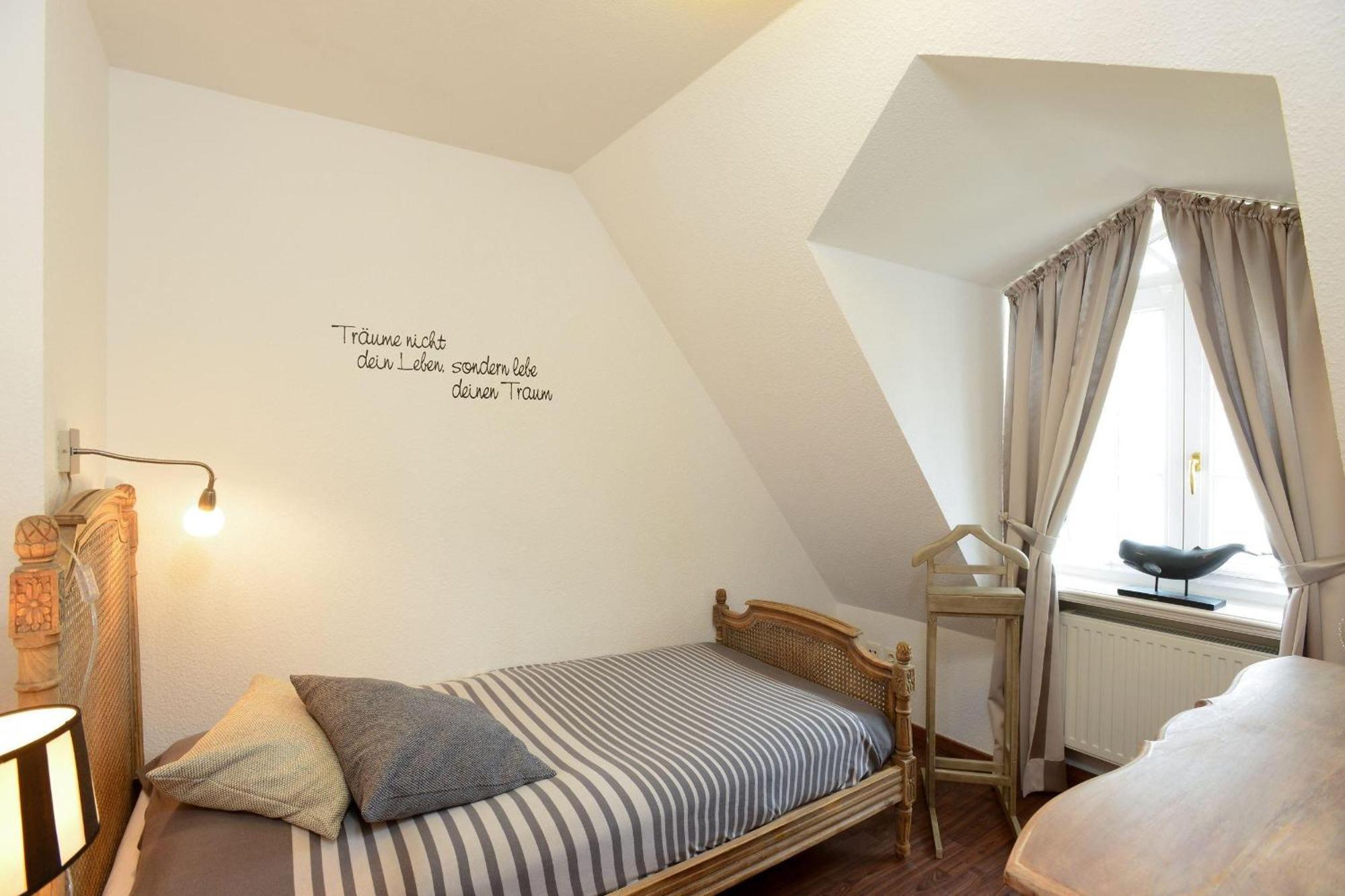 Ferienhaus-hoppe-wohnung-01 *